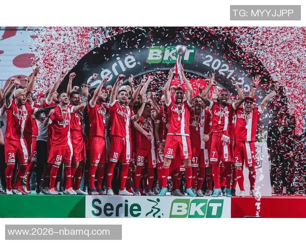 本赛季五大联赛抢断榜揭晓帕利尼亚以49次高居首位马西尼紧随其后