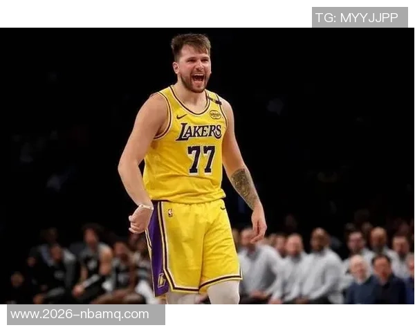 詹姆斯受伤引发的连锁反应东契奇MVP机会增大布朗尼或迎来上场时机 詹姆斯受伤引发的连锁反应东契奇MVP机会增大布朗尼或迎来上场时机